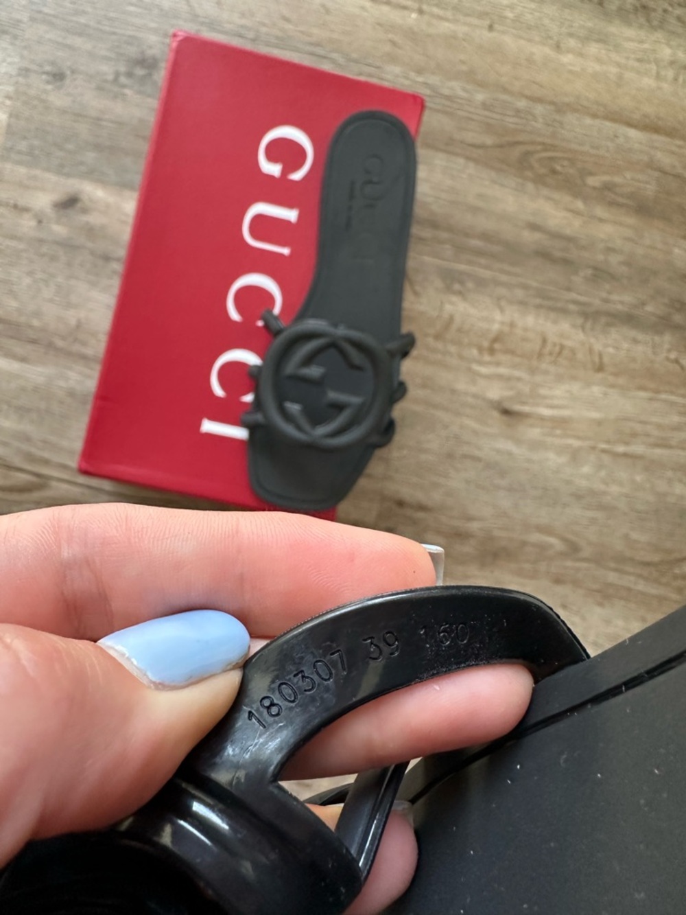 Gucci Black Interlocking GG Slide Sandals - Picture 3 of 5